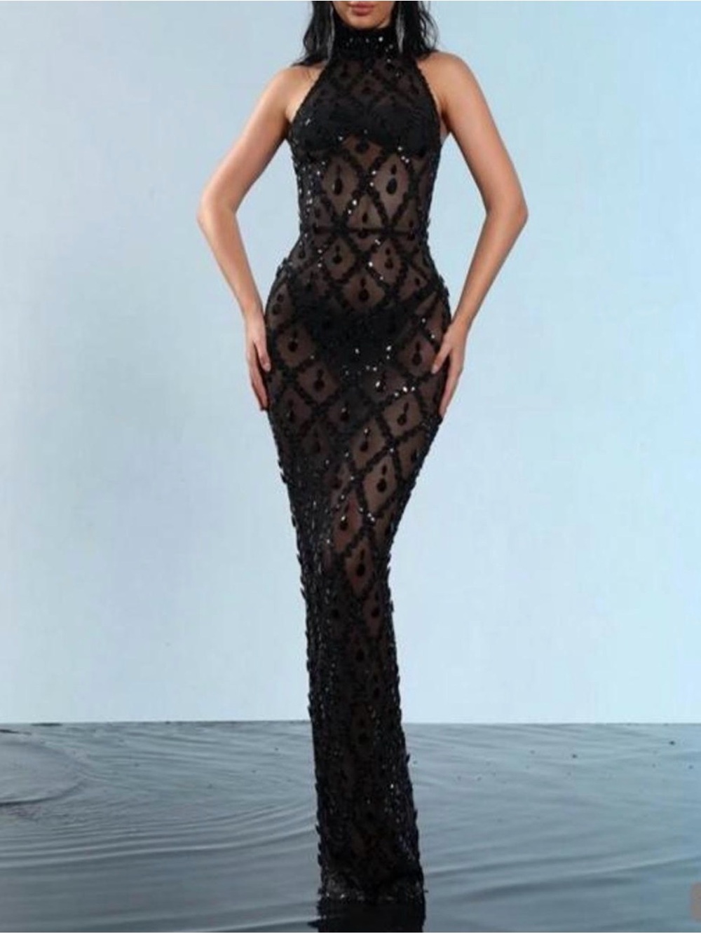 Modphy Sparkling Crystal
Rhinestone High Neck Mesh Bodycon Dress